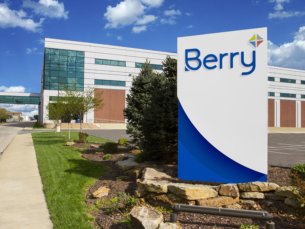 Romfilms alege Breezair pentru racirea halei de productie